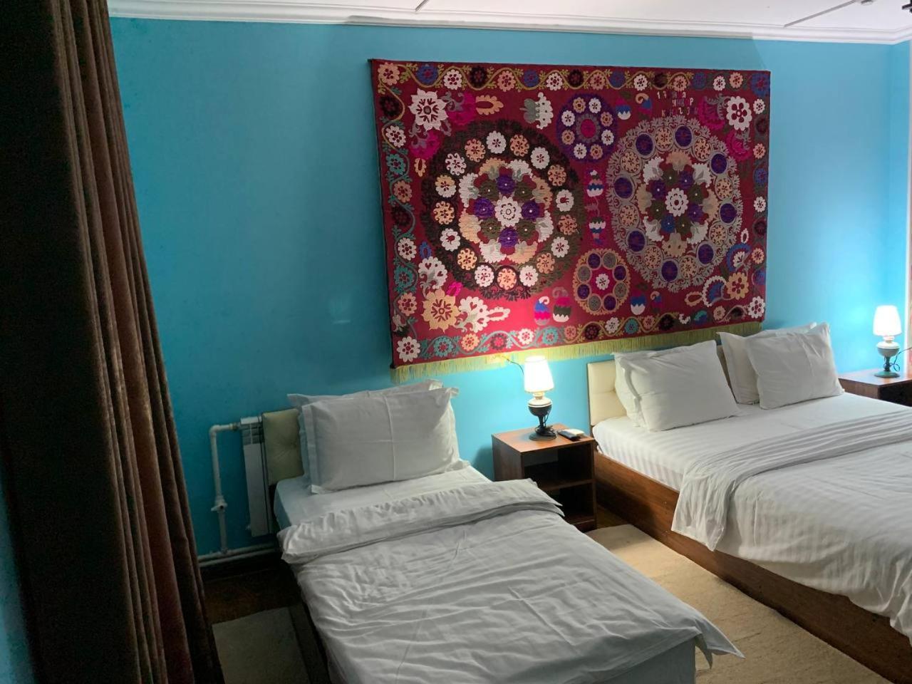 Mulberry Hotel Tachkent Extérieur photo