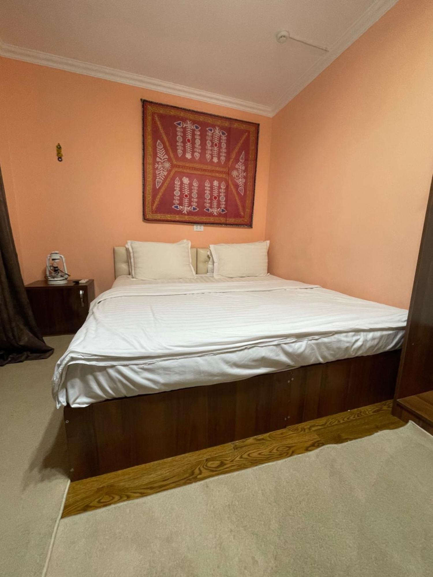 Mulberry Hotel Tachkent Extérieur photo
