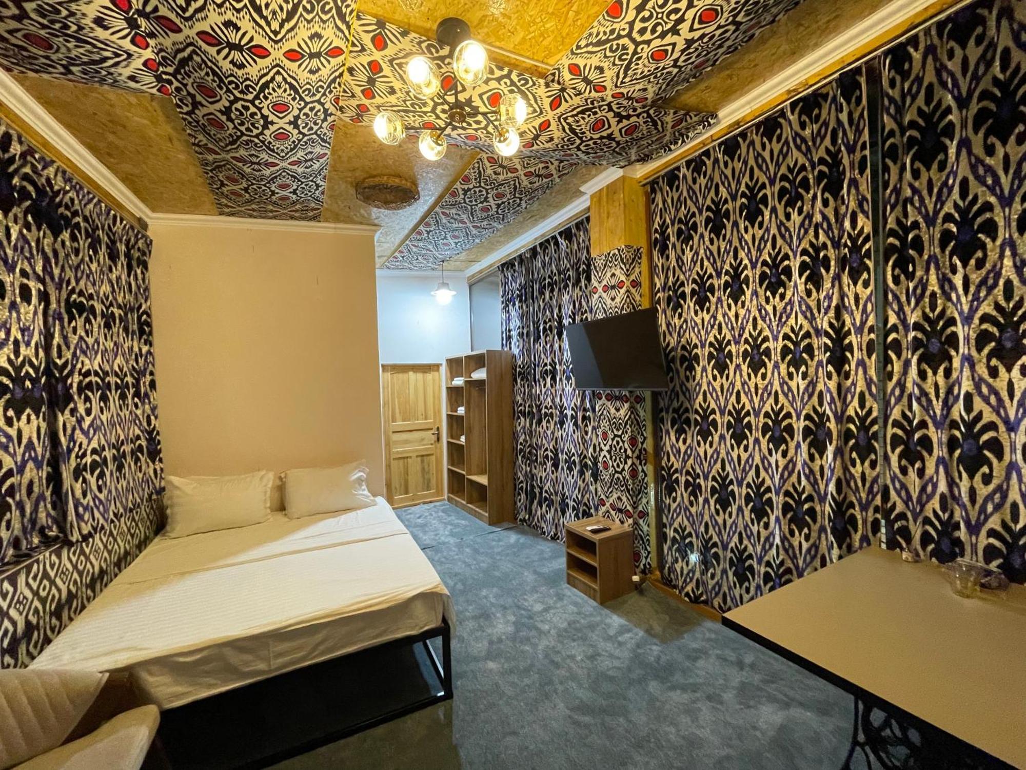 Mulberry Hotel Tachkent Extérieur photo